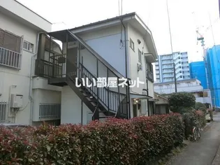 谷野荘【2階】の外観