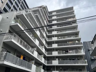 南麻布マンション【8階】の外観