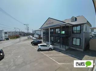 ロイヤルガーデン【1階】の外観