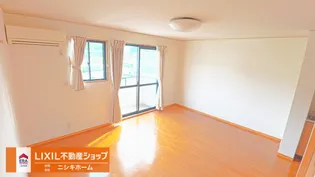 サンリバー21【1階】の外観