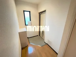 サニーパレス・K【2階】の玄関