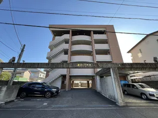 オリーブ新本町【3階】の外観