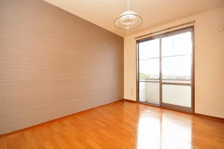 グランシャリオ B【2階】の内装