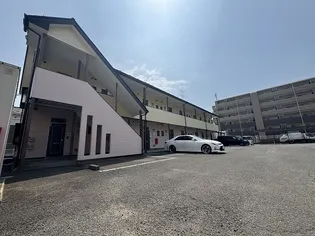 リーフサイドビレッジA棟【1階】の外観