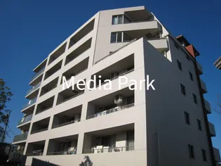 神奈川県川崎市宮前区馬絹3【マンション】の外観