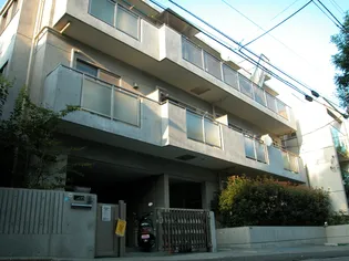 下馬1丁目マンション【2階】の外観