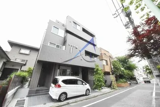 グランピエール【1階】の外観