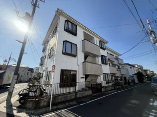 フラットS【1階】の外観