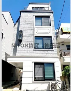 ECLUSE TOGOSHIの画像