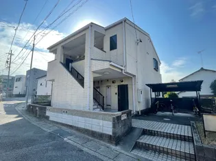 ドゥエル アーバン【1階】の外観