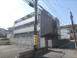 クレール山陵【3階】の外観