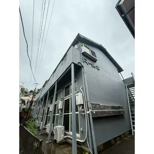 Rー鎌倉【2階】の外観