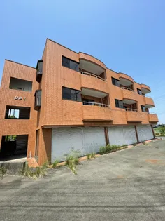 UP1【2階】の外観