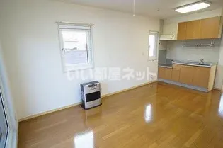 パルティールA【2階】の居間