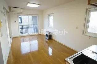 パルティールA【2階】の居間