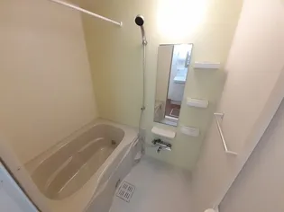 ベルエキップIII【2階】の風呂