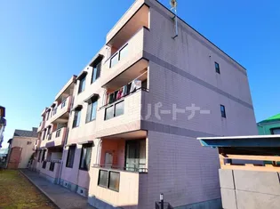 ペアフィールドハウスの画像