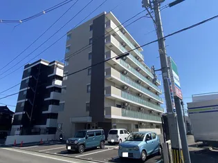 グラン シェーヌ八幡の画像