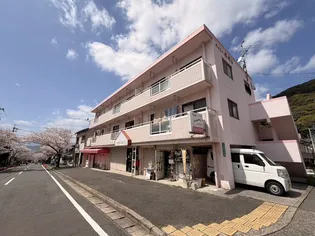 チェリー安部山の画像