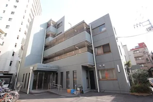 ファミールコジマの画像