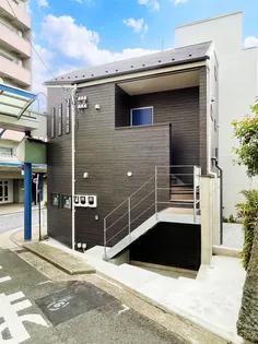 神奈川県横浜市西区中央2【一戸建】の外観