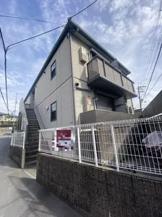 大阪府寝屋川市郡元町【アパート】の外観