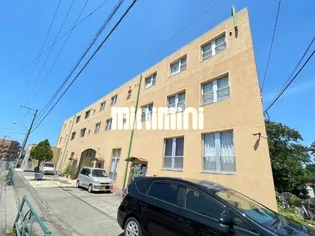 アップル&サムシングエルス【2階】の外観