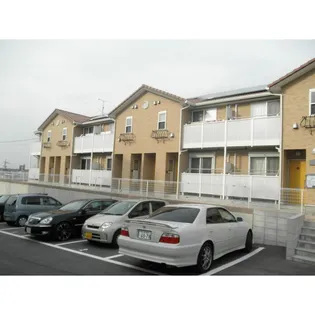 アンプルール リーブル フラッツマルシェ【1階】の外観