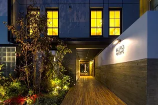 東京都文京区白山2【マンション】の外観