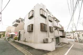 東京都渋谷区上原1【マンション】の外観