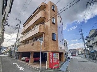 グローバル【3階】の外観