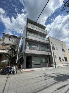 フラット6【3階】の外観