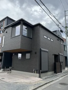 東京都北区志茂3【一戸建】の外観