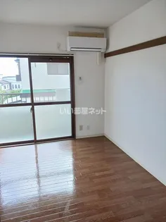 マーキュリーII【2階】の居間