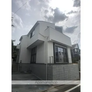 東京都中野区江原町2【一戸建】の外観