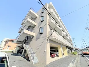 グリーンヒルズ【3階】の外観