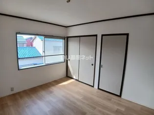 グリーンコーポ西阿倉川【2階】の内装