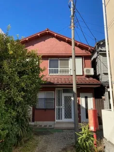 レッドハウスの画像