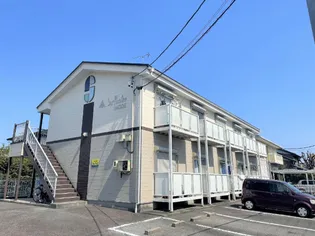 Surplus One MODE【2階】の外観