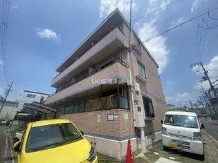 大阪府四條畷市中野3【マンション】の外観