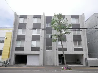 ブランノワール東区役所【2階】の外観