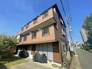 ファミーユ福原の画像