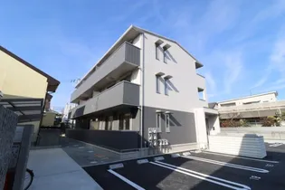 グランツ国富【3階】の外観