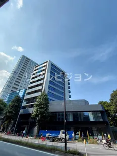 Le UnDeux南青山【7階】の外観