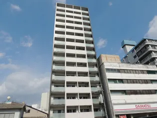 アルファレガロ駅前通りの画像