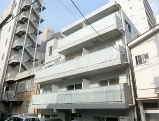 東京都新宿区弁天町【マンション】の外観