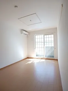 ウェルフェアC【1階】の居間