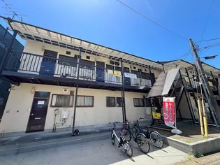 神奈川県秦野市南矢名【アパート】の外観