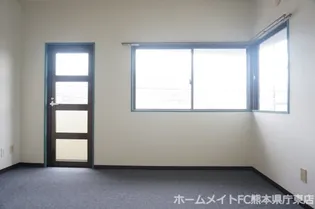 シャトレ長嶺III【1階】の内装