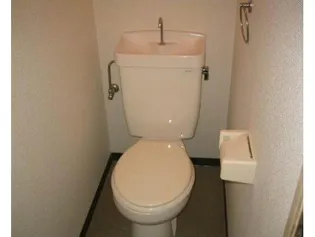 シャトレ長嶺III【1階】の内装